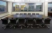 sala-riunioni-sedia-attiva-001